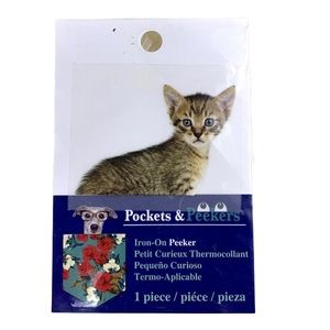 Pockets and Peekers Cute Kitten Iron On